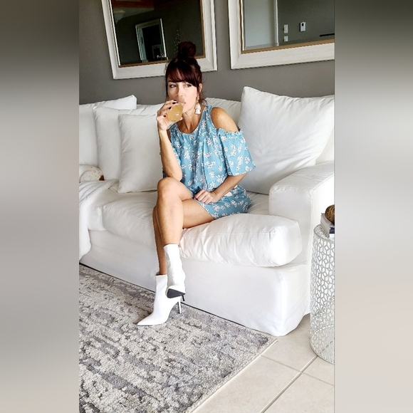 Floral Print Cold Shoulder Dress - Picture 6 of 8